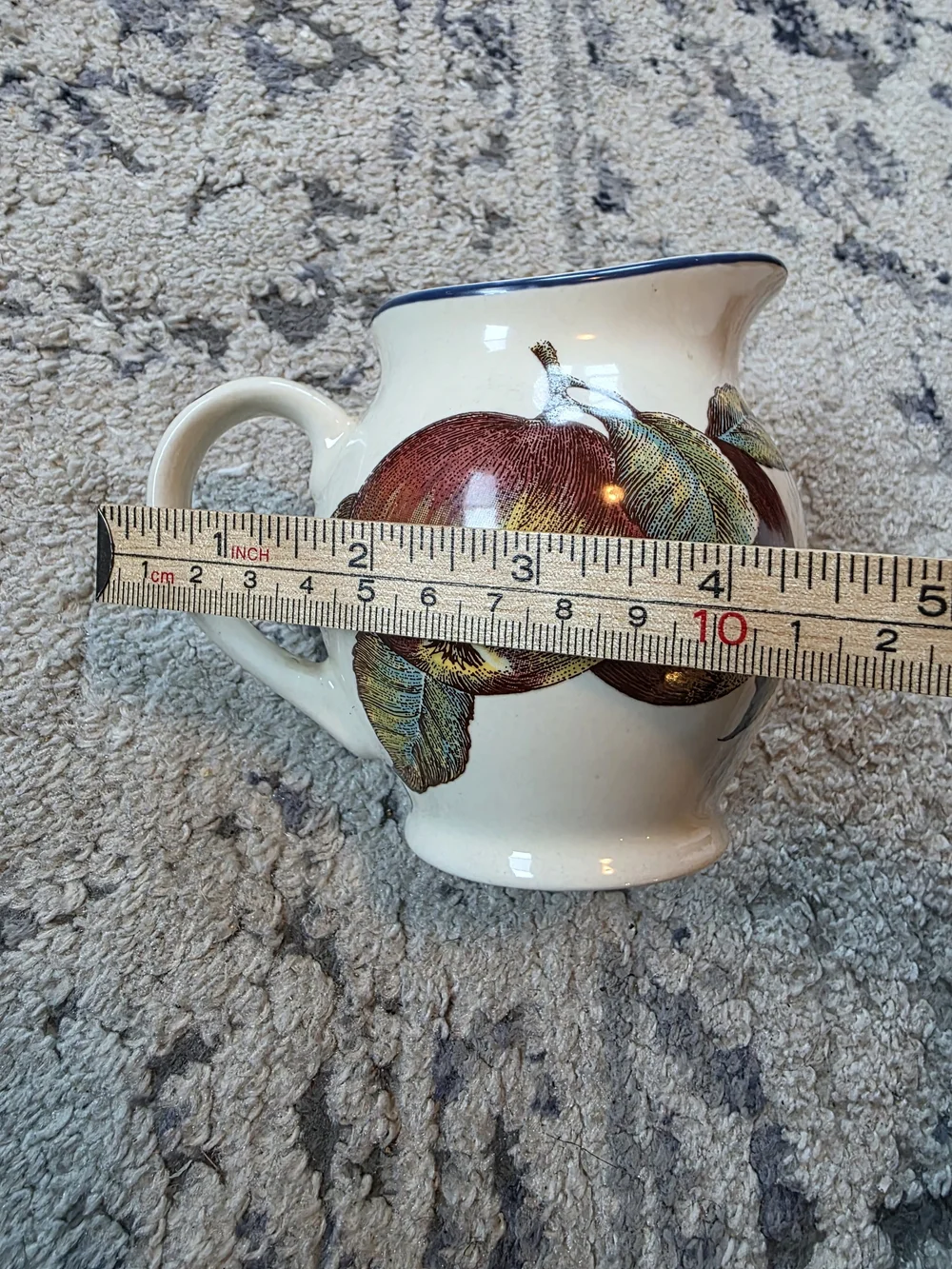 Pier 1 Macintosh Pattern Apple Creamer Cream Red Green England
